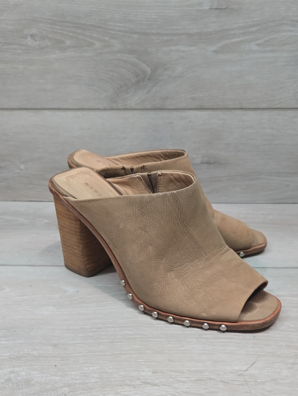 Mercer Edit Women Spruceup Leather Square Toe Heels Sandals Shoes Sz 7.5M